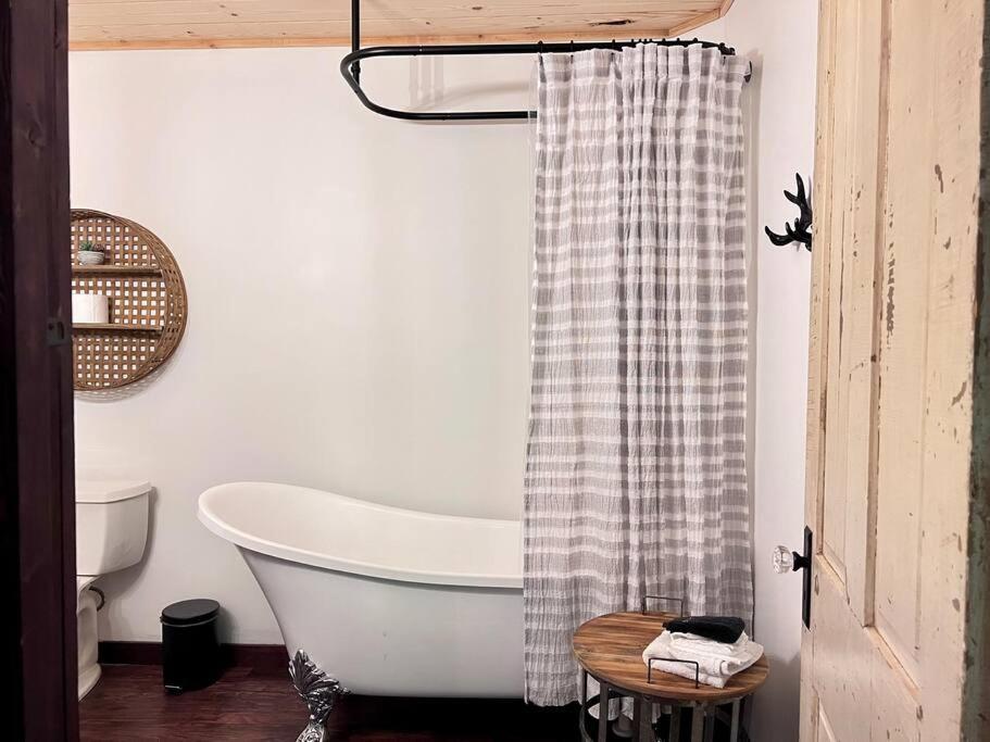 Close To Lake Blue Ridge, Hot Tub, Swing Beds Morganton Екстер'єр фото