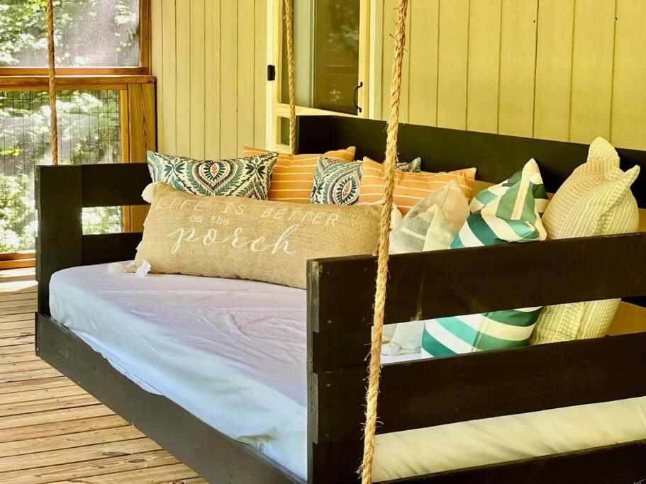 Close To Lake Blue Ridge, Hot Tub, Swing Beds Morganton Екстер'єр фото