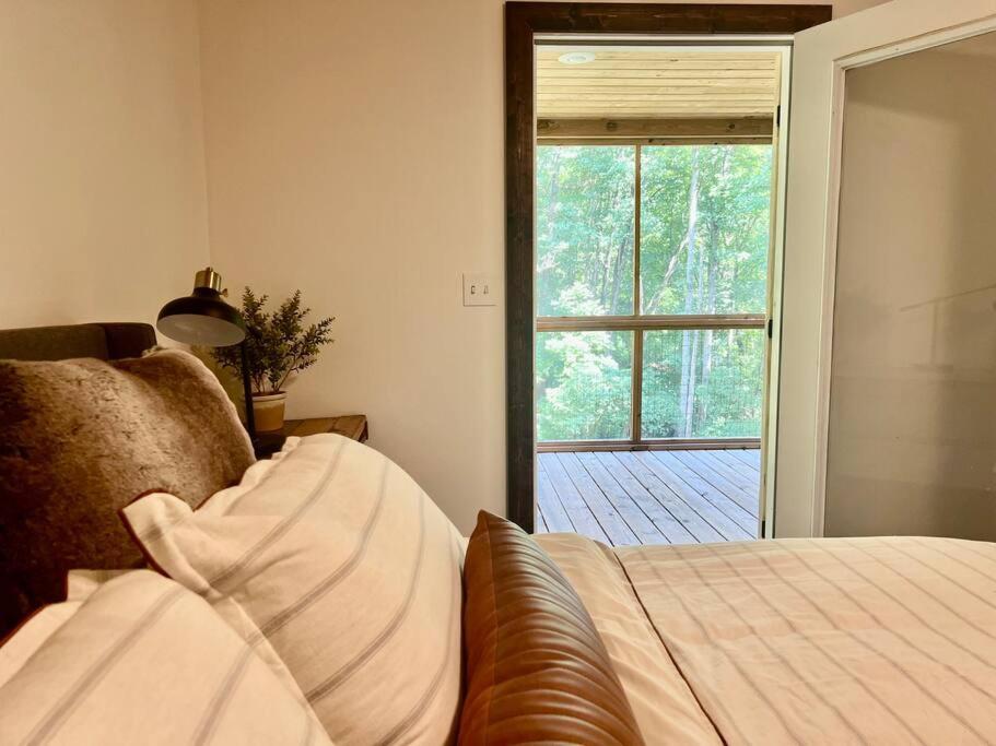 Close To Lake Blue Ridge, Hot Tub, Swing Beds Morganton Екстер'єр фото